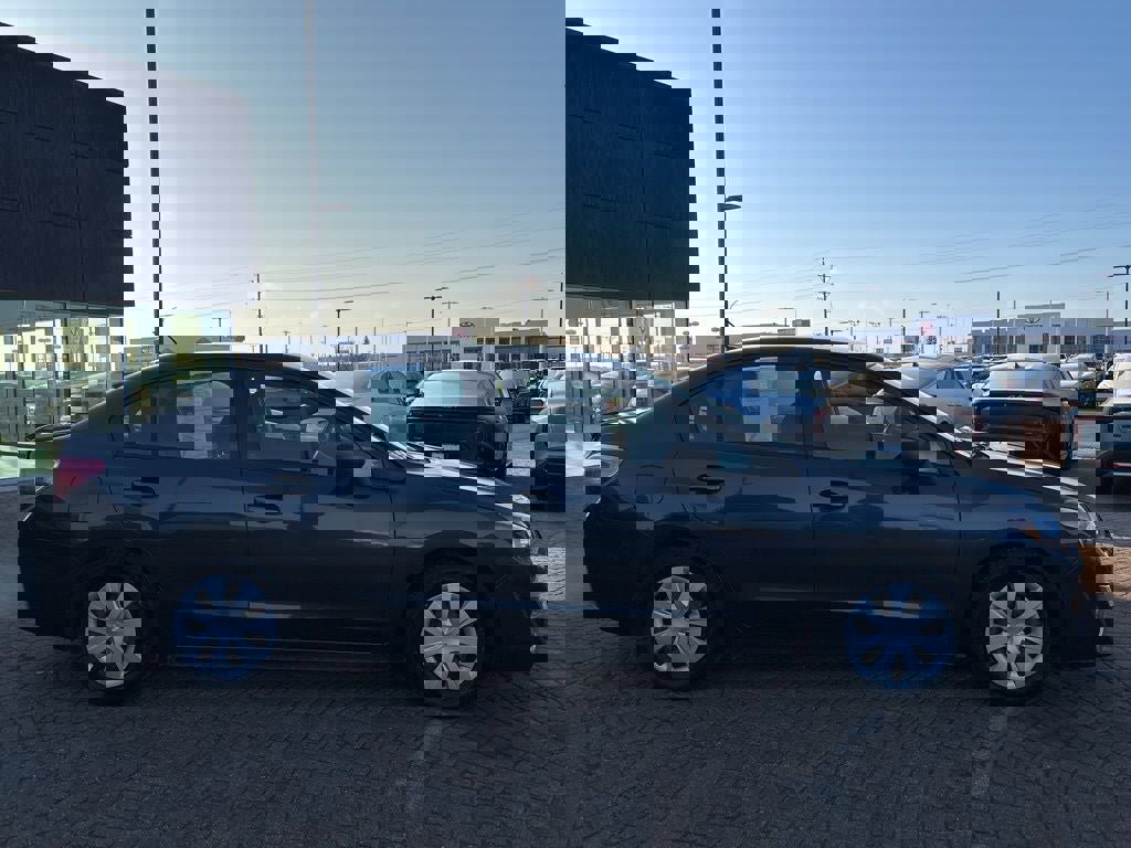 Used 2015 Subaru Impreza 2.0i image 4