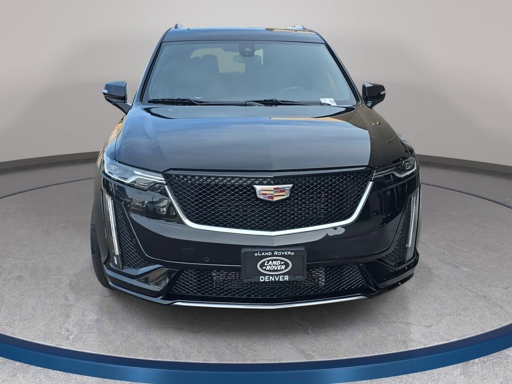 Used 2023 Cadillac XT6 Sport AWD/4WD image 3