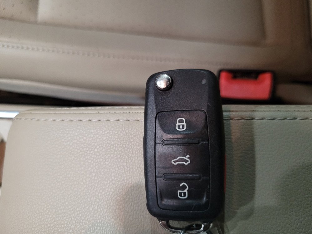 Used 2016 Volkswagen Beetle 1.8T SE image 32