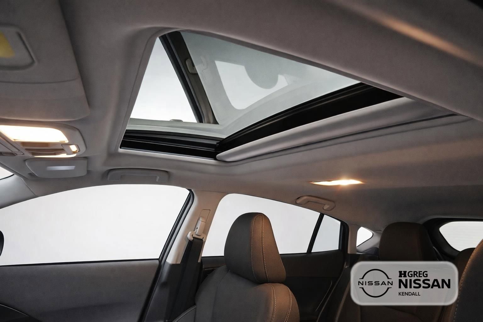 Used 2025 Subaru Crosstrek 2.0i Premium image 12