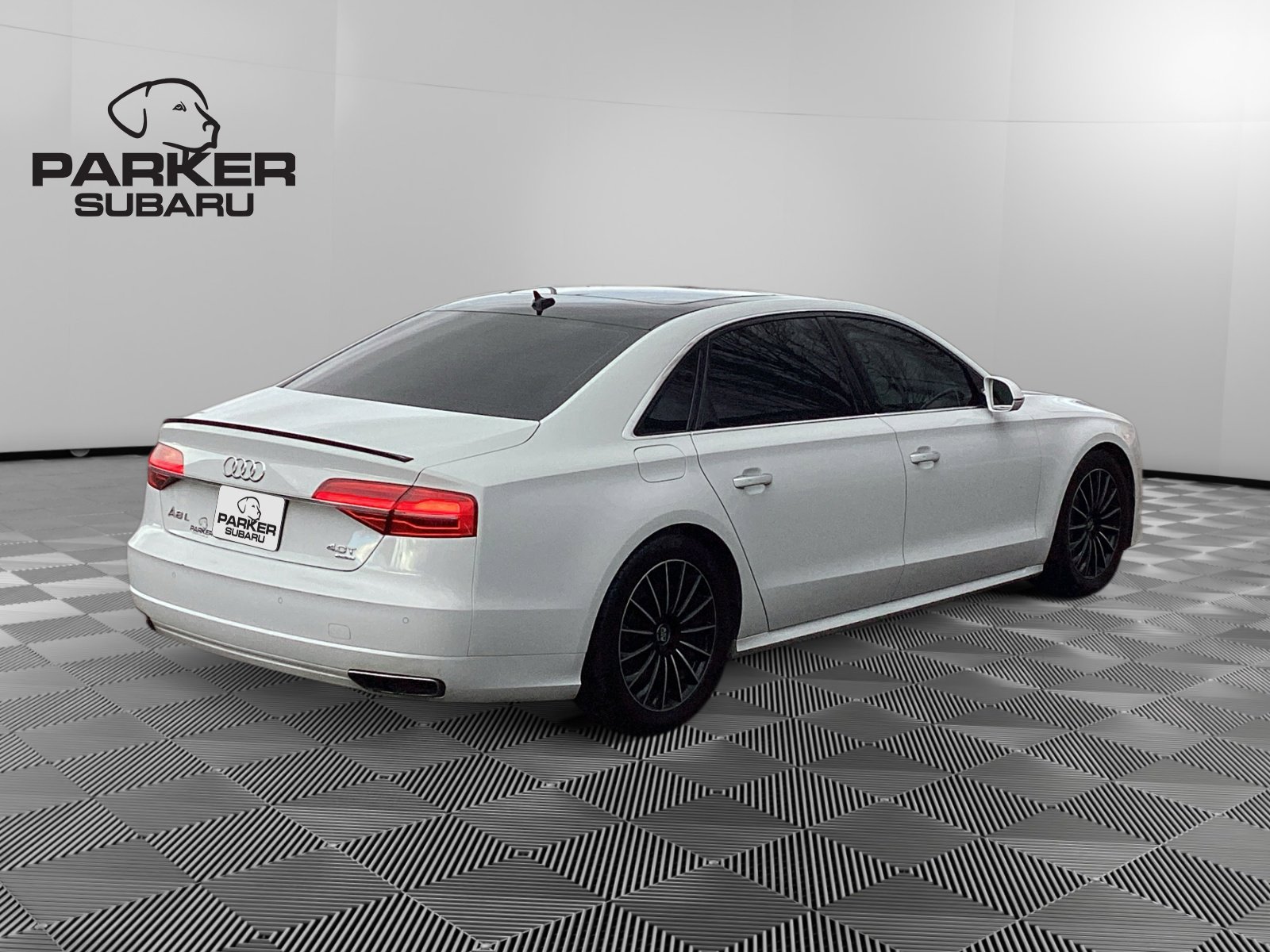 Used 2016 Audi A8 L 4.0T image 5