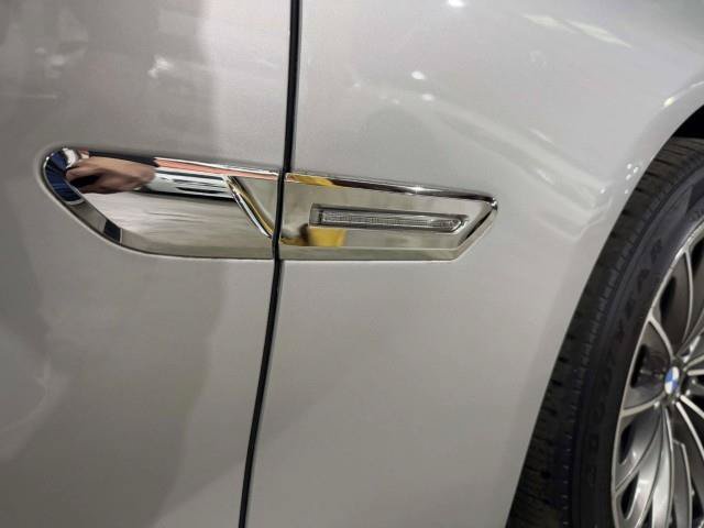 Used 2012 BMW 740Li RWD image 23