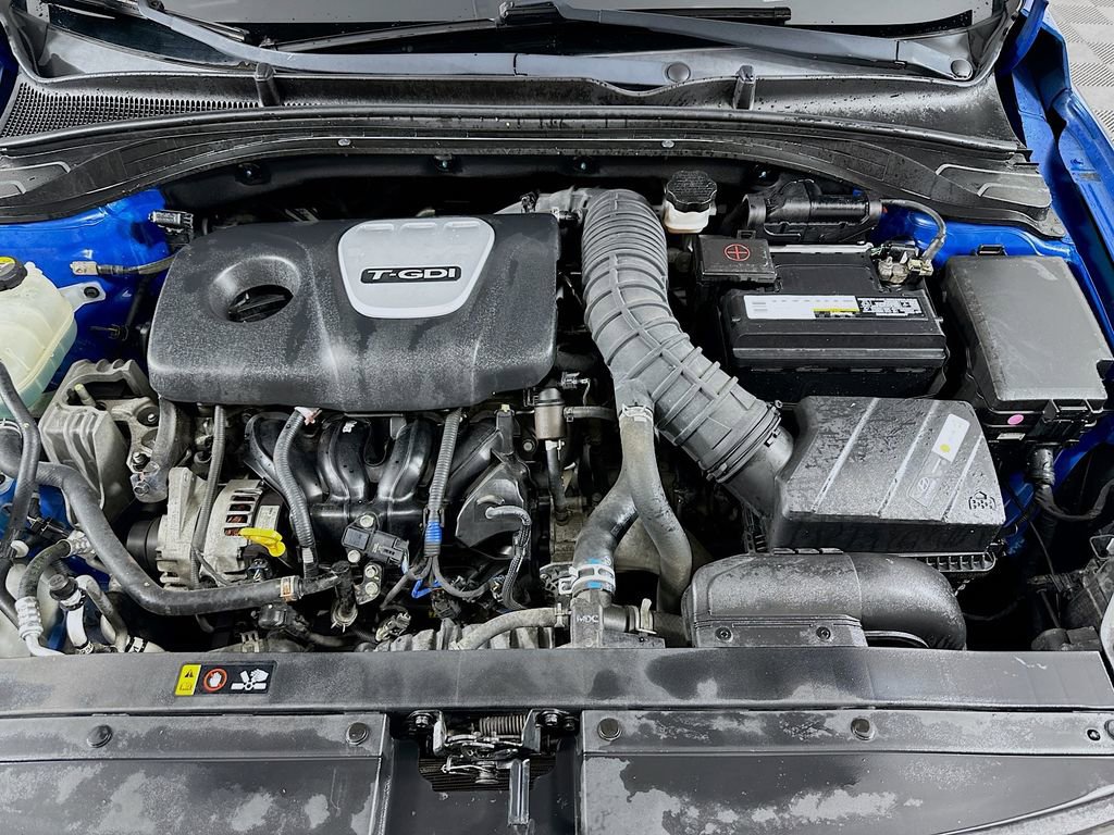 Used 2018 Hyundai Elantra GT Sport image 27