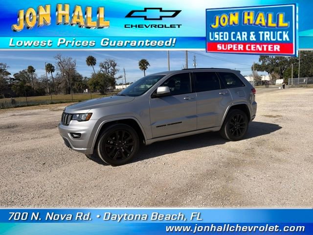 Used 2018 Jeep Grand Cherokee Altitude image 3