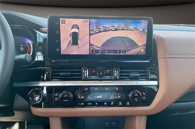 New 2026 Nissan Pathfinder Platinum image 6