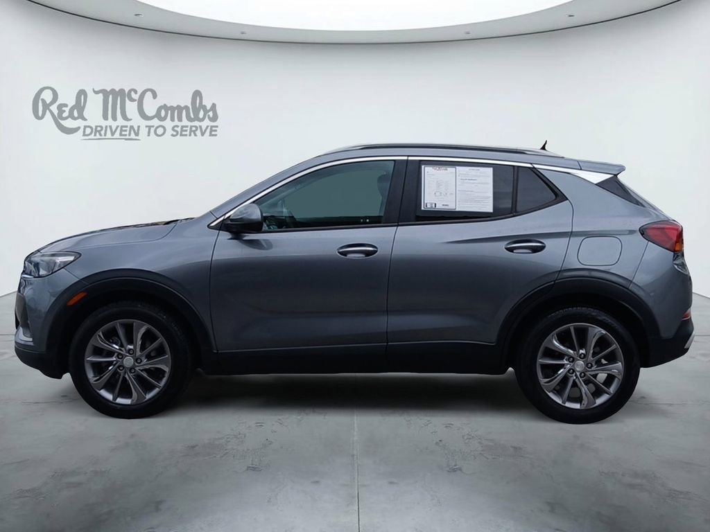 Used 2020 Buick Encore GX Select w/ Experience Buick Package FWD image 2