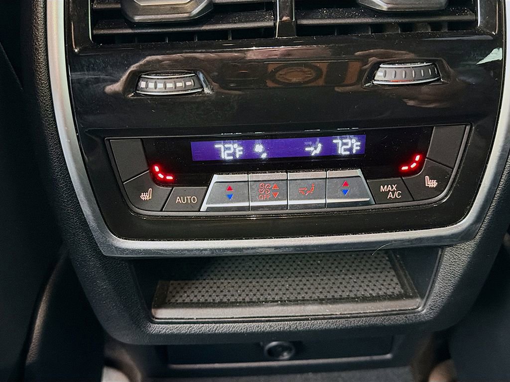 Used 2023 BMW X6 xDrive40i w/ Executive Package image 40