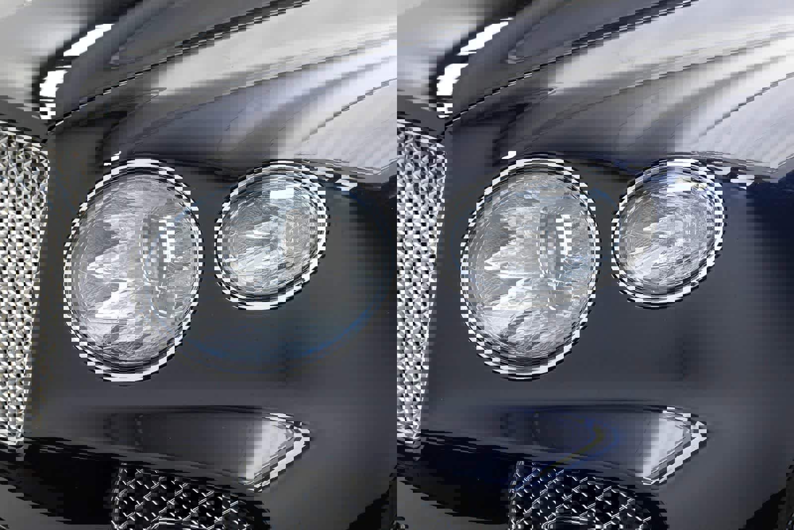 Used 2021 Bentley Bentayga image 63