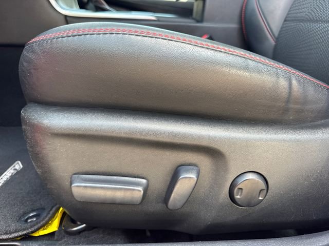 Used 2017 Toyota Camry SE FWD image 14