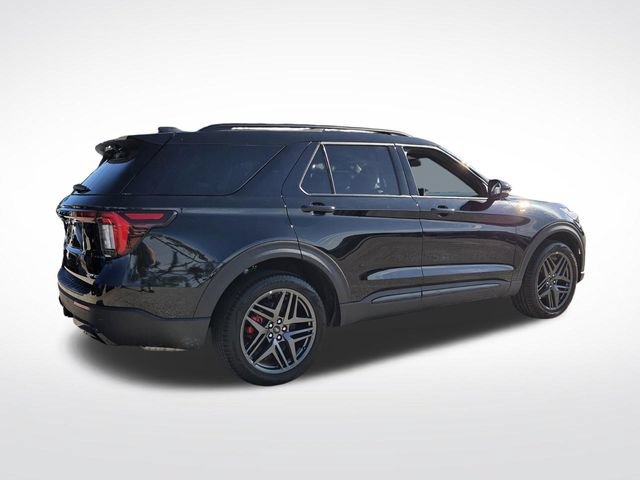 Certified 2025 Ford Explorer ST-Line w/ ST-Line Street Pack AWD/4WD image 9