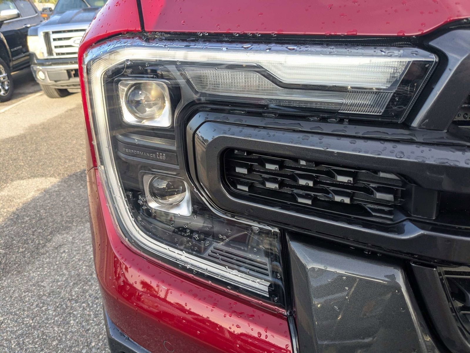 Used 2025 Ford Ranger Lariat w/ FX4 Off-Road Package image 10