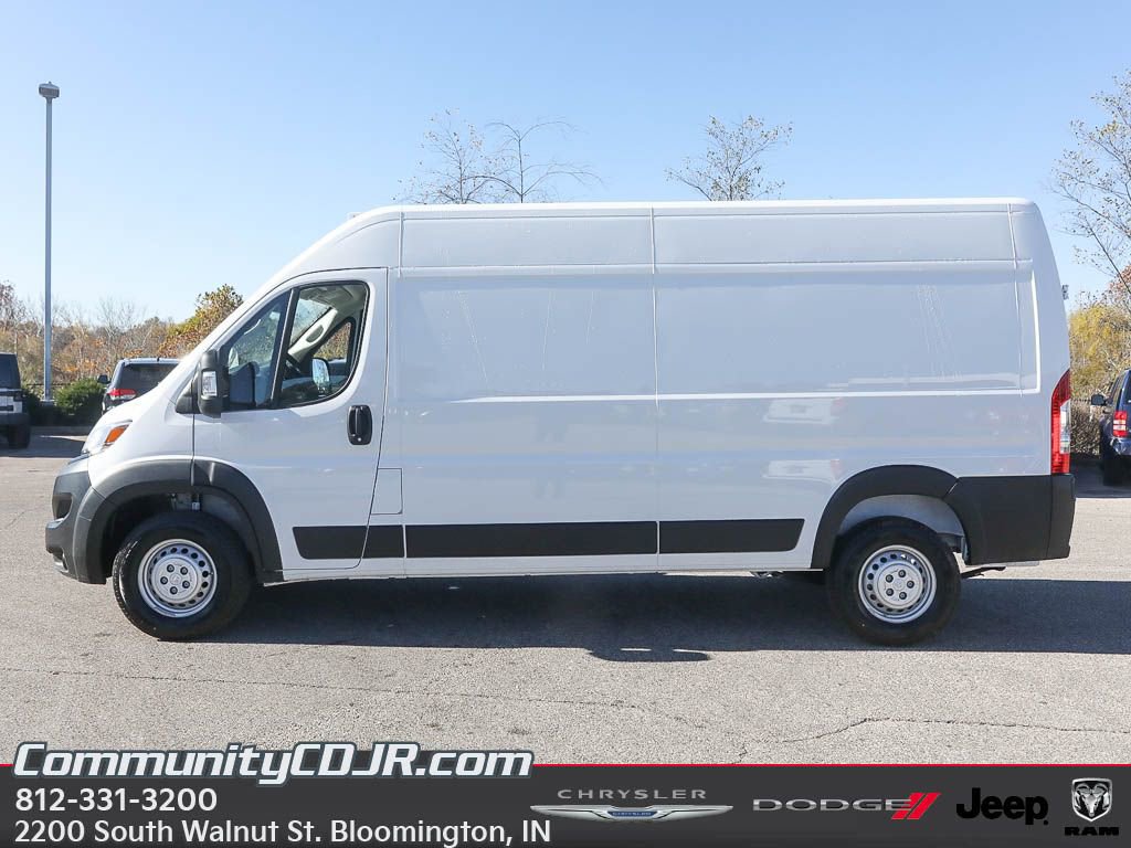 New 2026 RAM ProMaster 2500 w/ Convenience Group image 3