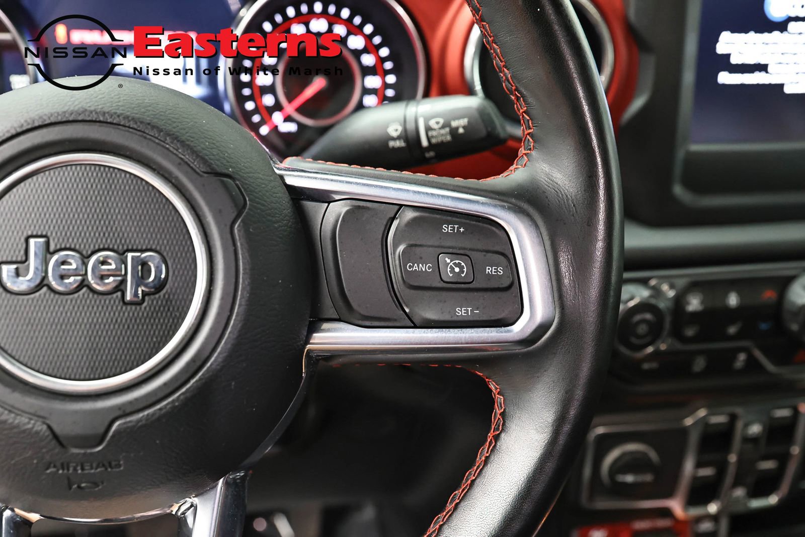 Used 2021 Jeep Gladiator Rubicon w/ LED Lighting Group AWD/4WD image 16