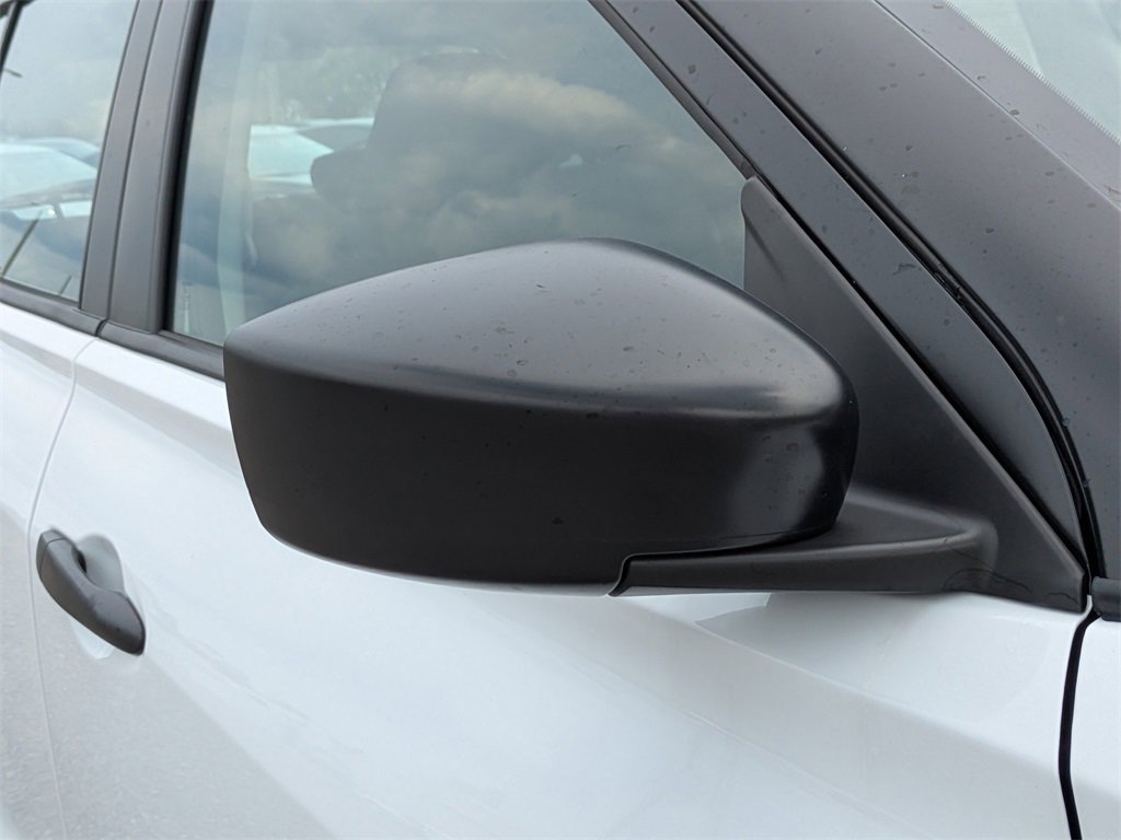 New 2025 Nissan Kicks Play S image 10