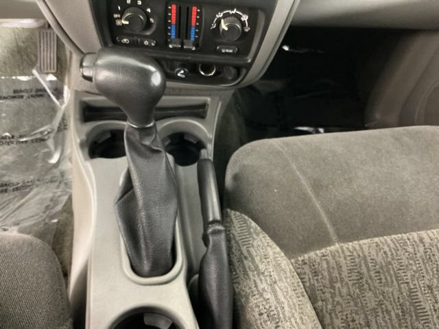 Used 2002 Chevrolet TrailBlazer LS w/ Preferred Equipment Group AWD/4WD image 18