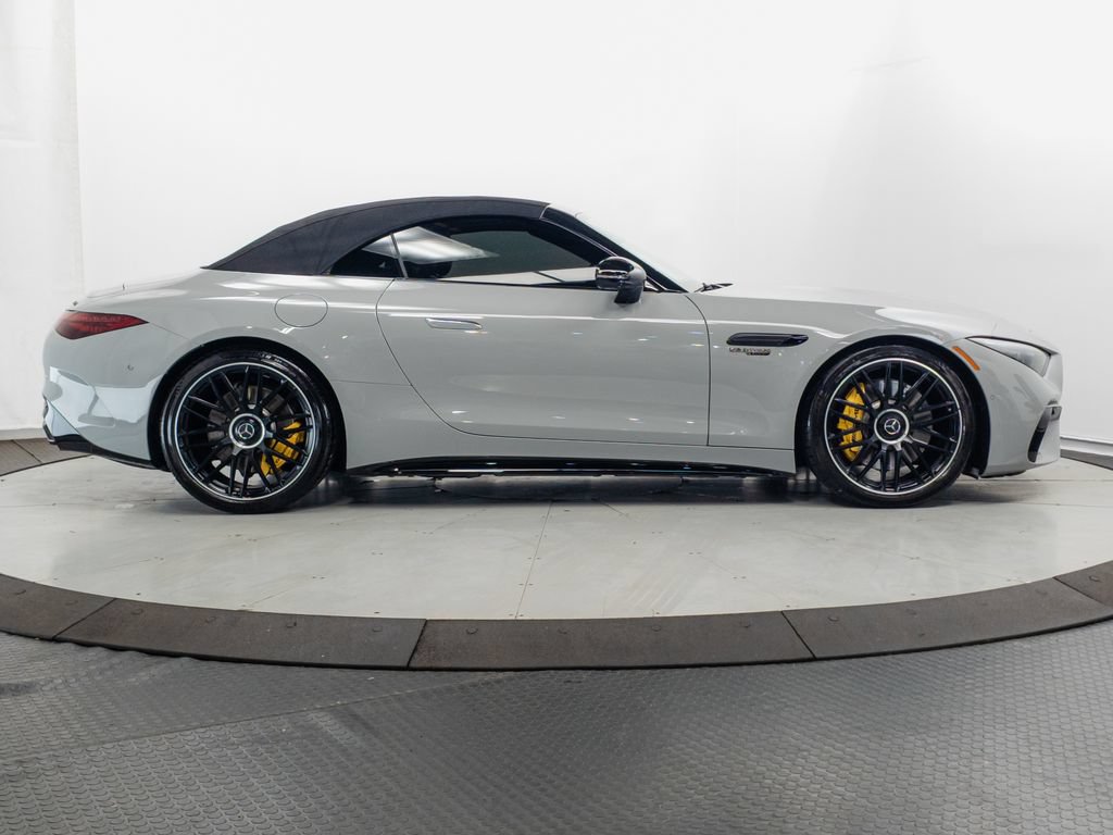 Used 2022 Mercedes-Benz SL 55 AMG 4MATIC image 36