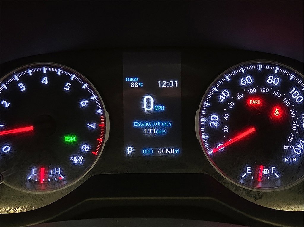 Certified 2020 Toyota RAV4 XLE image 24