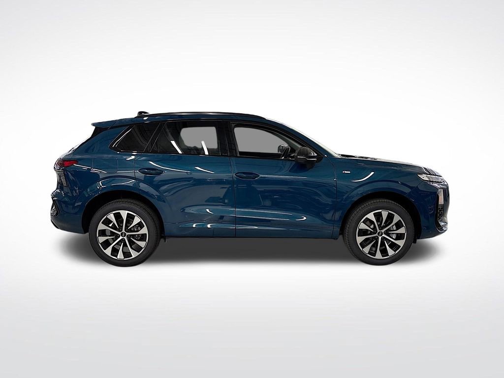 New 2026 Audi Q3 quattro 2.0T AWD/4WD image 6