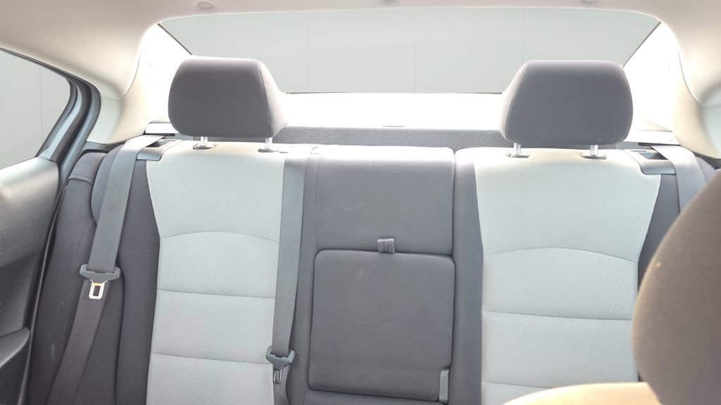Used 2014 Chevrolet Cruze LS image 12
