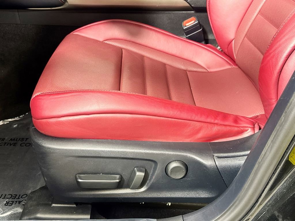 Used 2019 Lexus IS 300 F Sport image 22