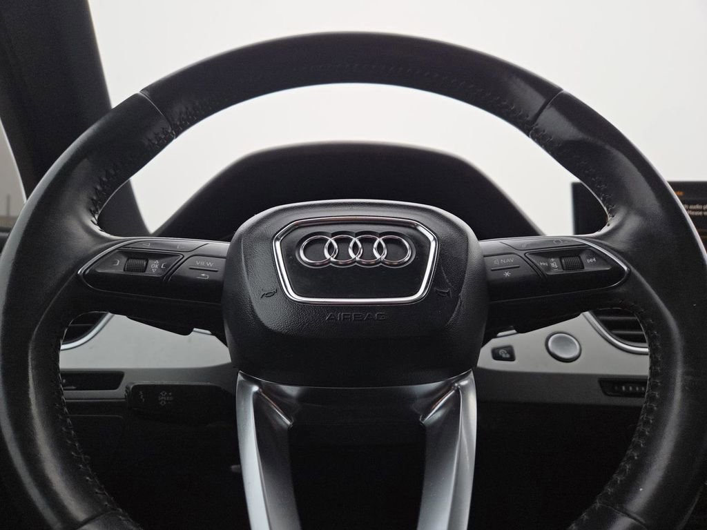 Used 2018 Audi Q7 2.0T Premium image 22
