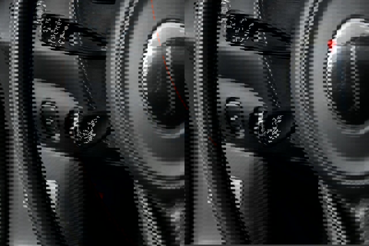 Used 2018 McLaren 720S Performance image 30