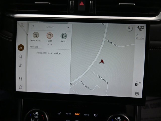 Used 2022 Jaguar XF R-Dynamic SE image 15