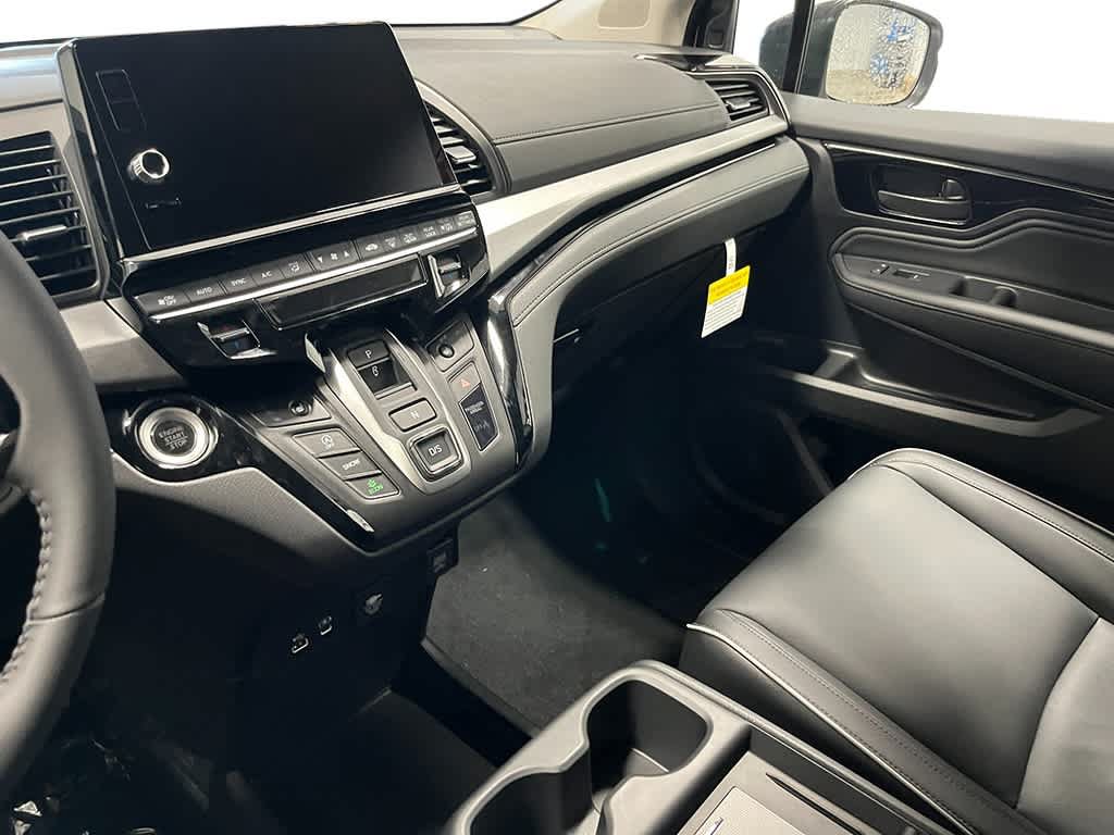 New 2026 Honda Odyssey Touring image 20