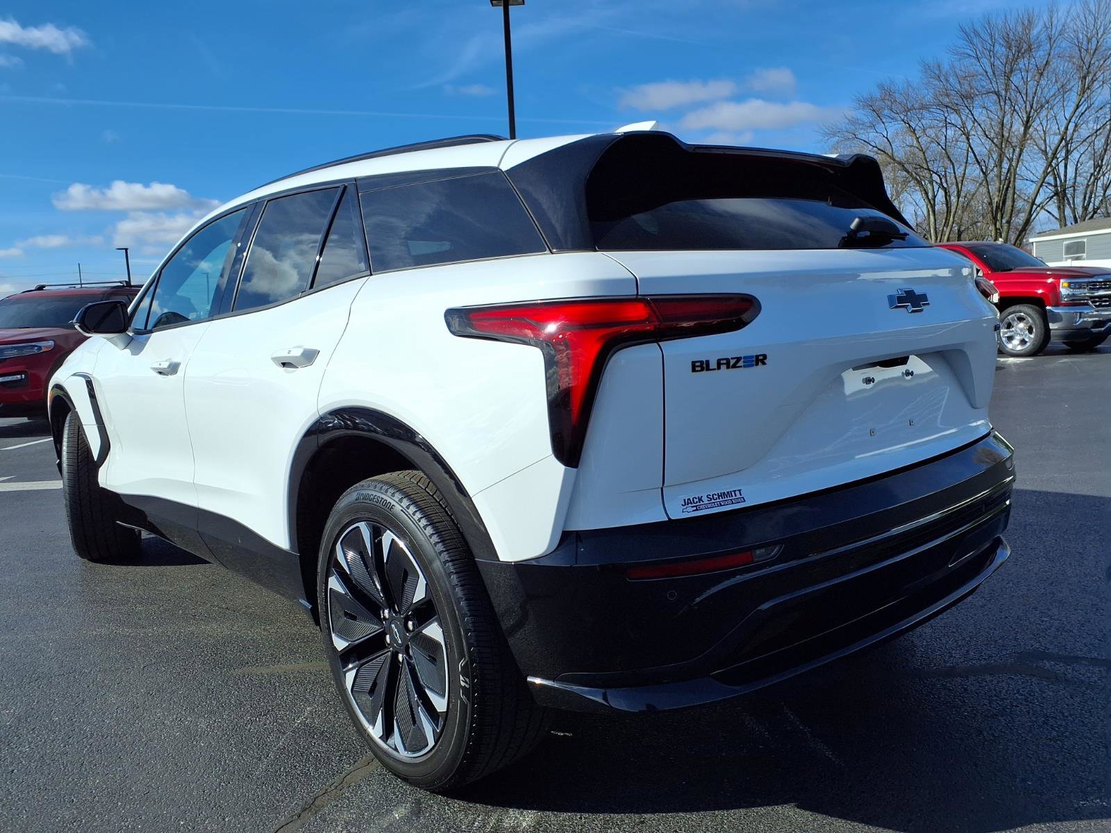 Used 2024 Chevrolet Blazer EV RS image 35