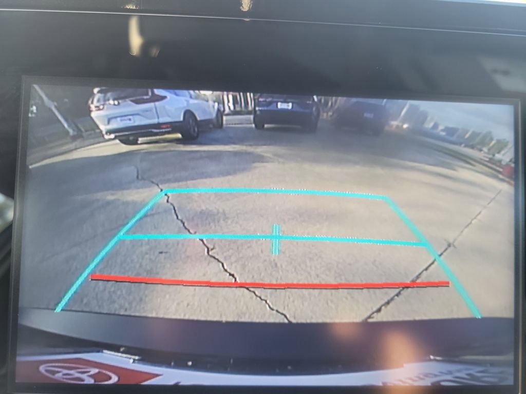 Certified 2022 Toyota Camry SE image 22