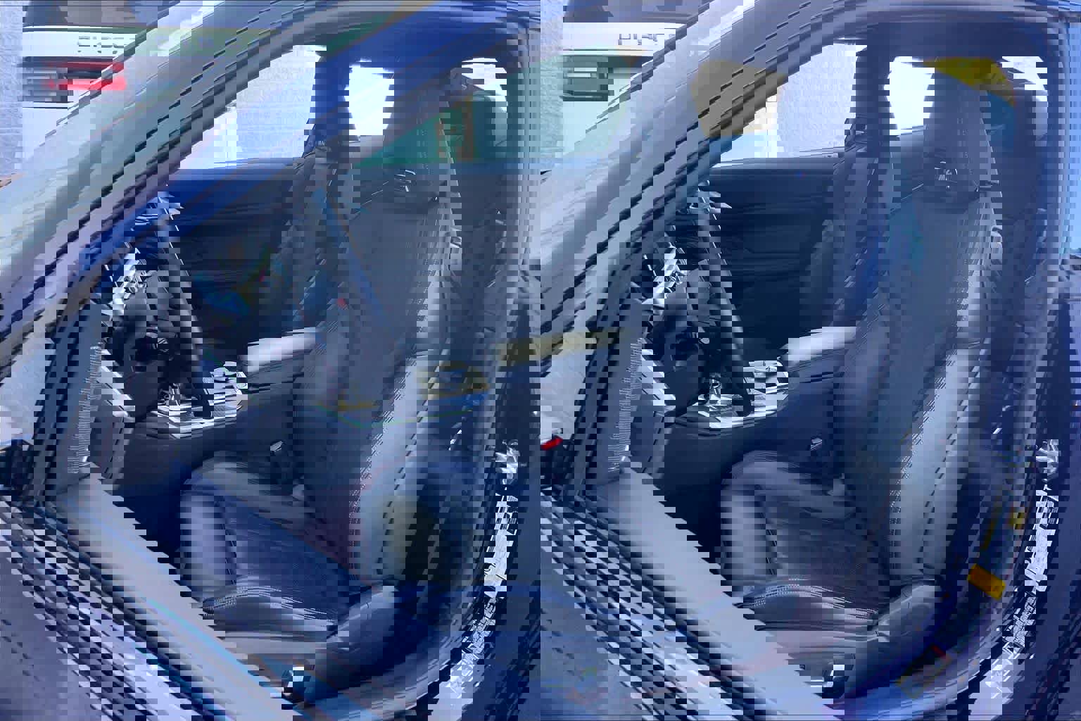 Used 2021 BMW M4 Coupe w/ Executive Package image 8