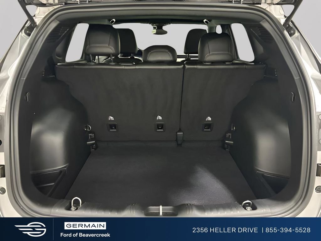Used 2023 Jeep Compass Limited AWD/4WD image 18
