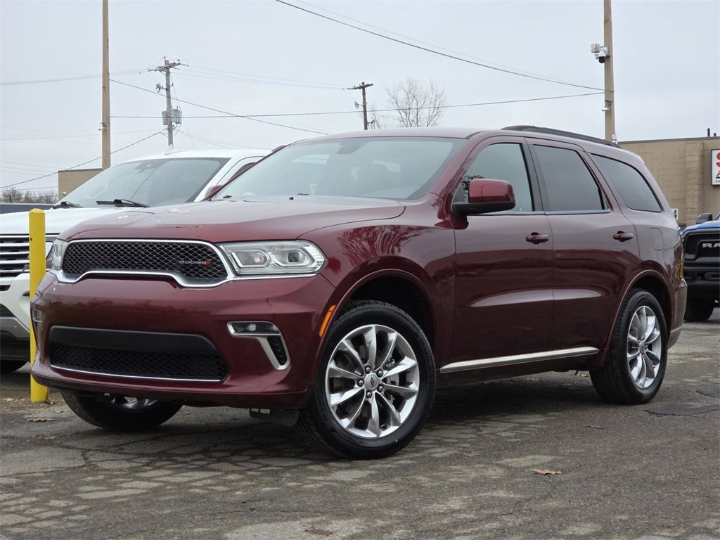 Used 2022 Dodge Durango SXT w/ Anodized Platinum Package image 2