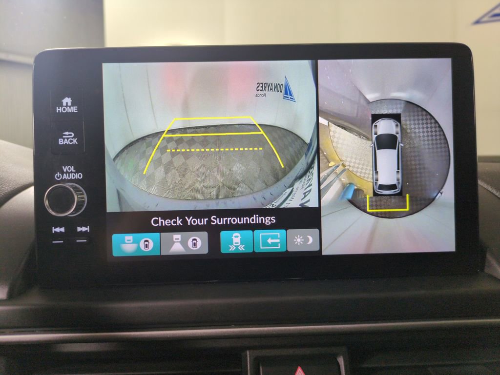 Certified 2024 Honda Pilot Elite image 24