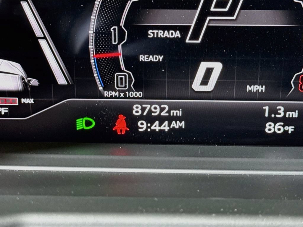 Used 2024 Lamborghini Urus S AWD/4WD image 12