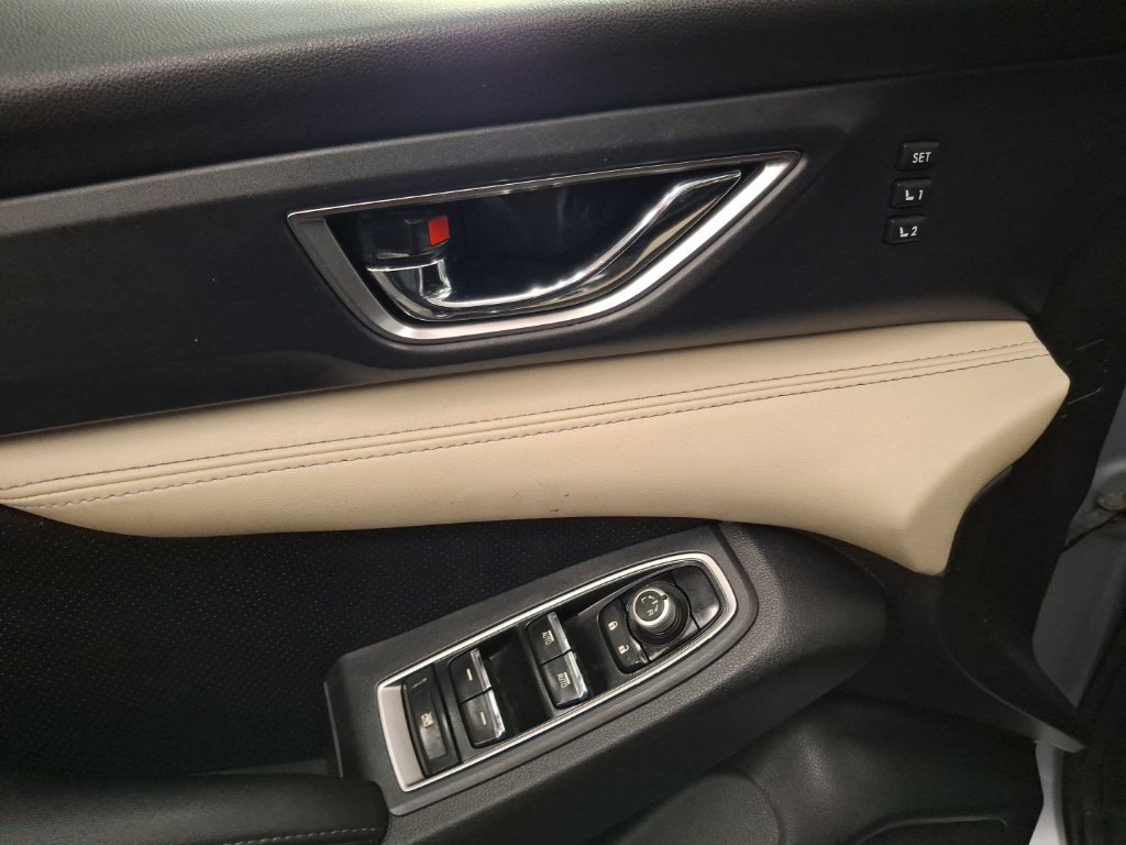 Used 2019 Subaru Ascent Limited AWD/4WD image 15