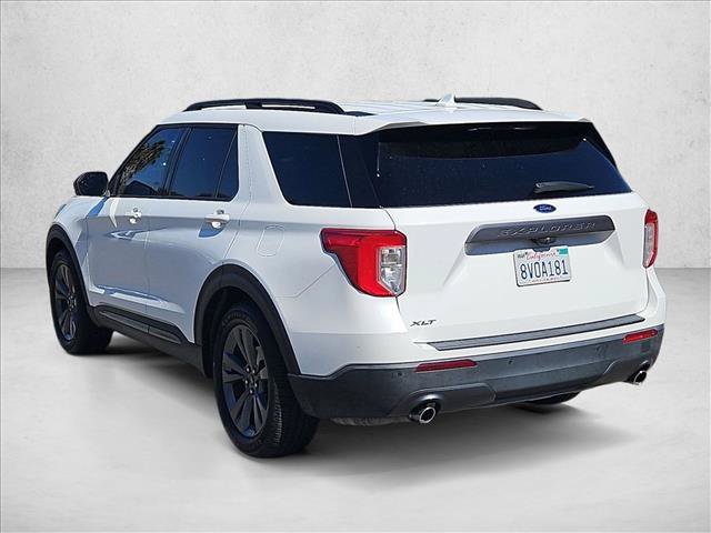 Used 2021 Ford Explorer XLT w/ Equipment Group 202A RWD image 5