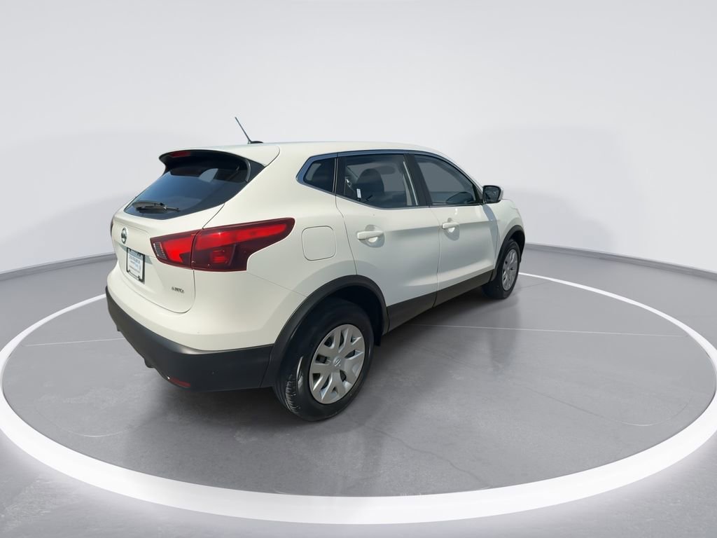 Used 2018 Nissan Rogue Sport S AWD/4WD image 8