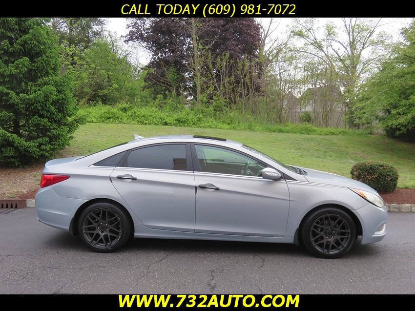 Used 2011 Hyundai Sonata Limited w/ Navigation Pkg 5 FWD image 4