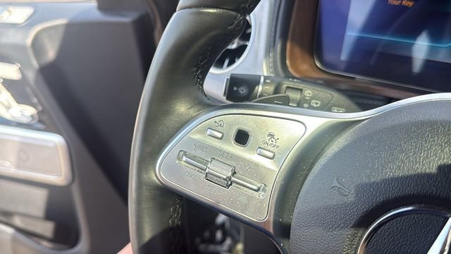 Used 2021 Mercedes-Benz G 550 image 28