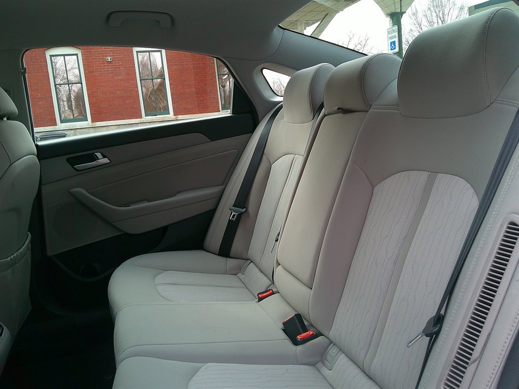 Used 2017 Hyundai Sonata Plug-In Hybrid FWD image 30