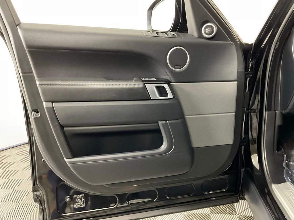 Used 2017 Land Rover Range Rover Sport Supercharged image 11