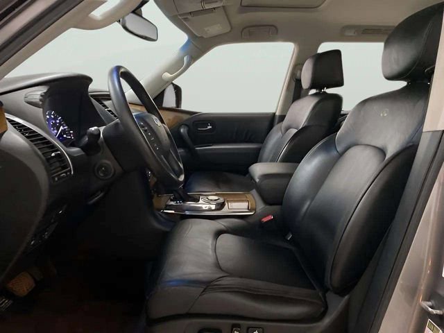 Used 2011 INFINITI QX56 2WD w/ Theater Pkg image 31
