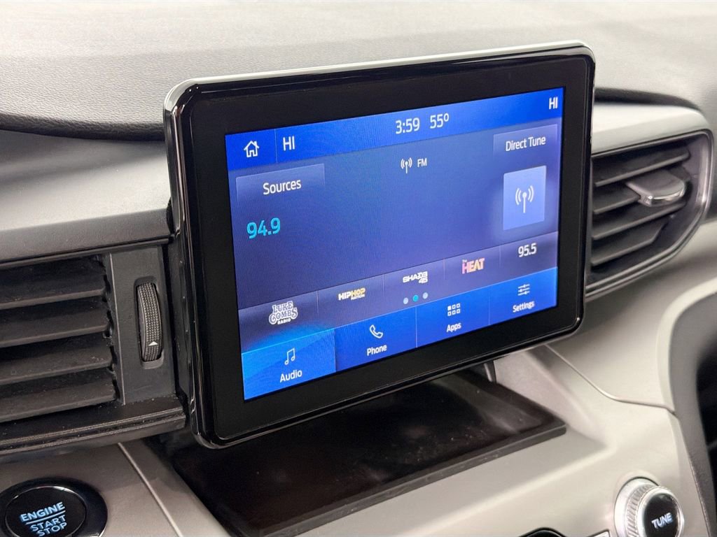 Used 2022 Ford Explorer XLT image 14