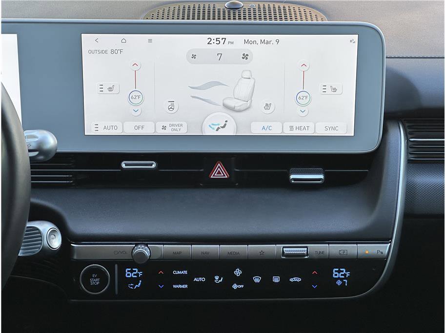 Used 2024 Hyundai Ioniq 5 SEL image 23