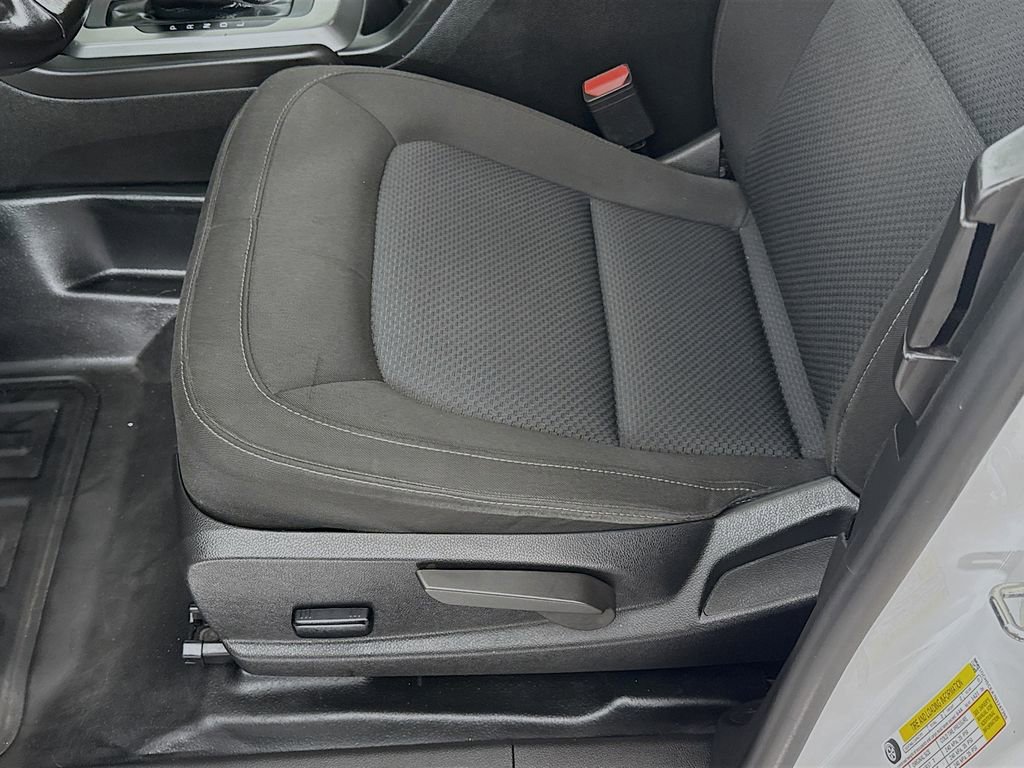 Used 2022 Chevrolet Colorado LT w/ Fleet Safety Package image 13
