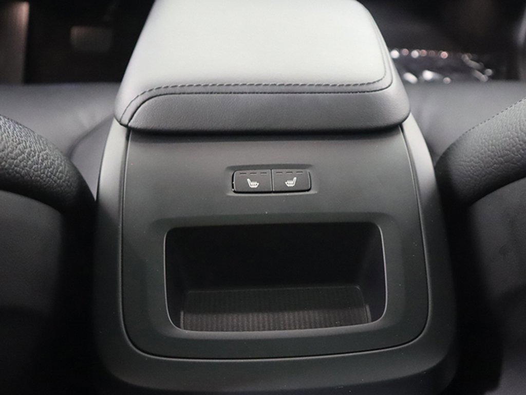 Used 2023 Volvo XC60 B5 Plus w/ Climate Package image 57