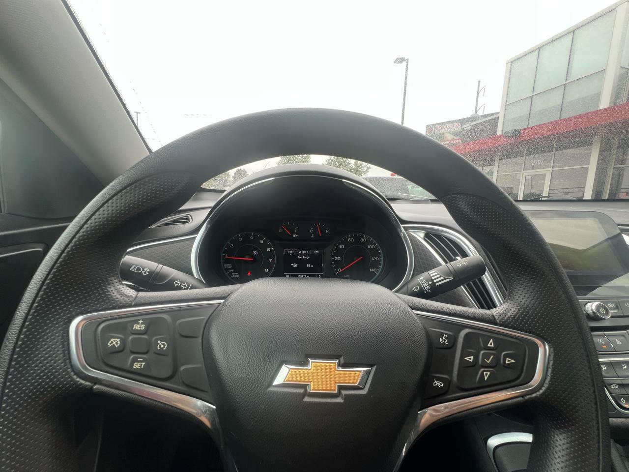 Used 2020 Chevrolet Malibu LT FWD image 14