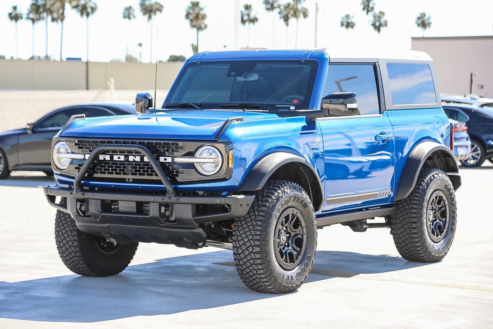 Used 2021 Ford Bronco First Edition image 3