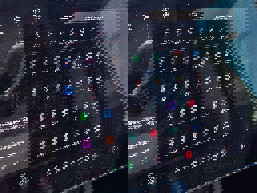 Used 2022 Tesla Model Y Long Range image 20